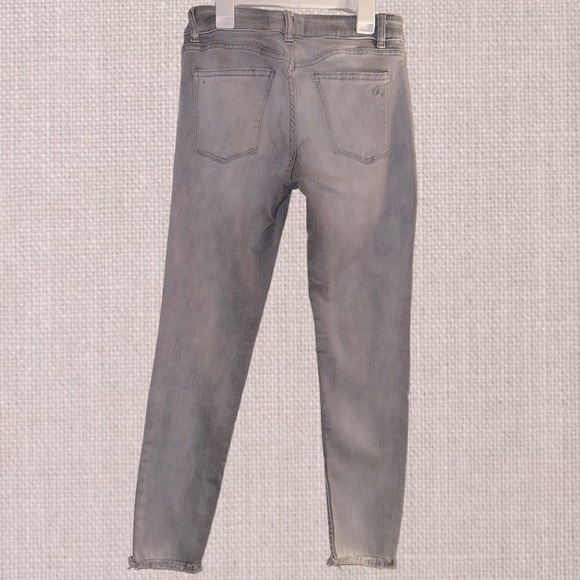 DL1961 Florence Skinny Mid Rise Instasculpt Crop Jeans - Picture 5 of 5